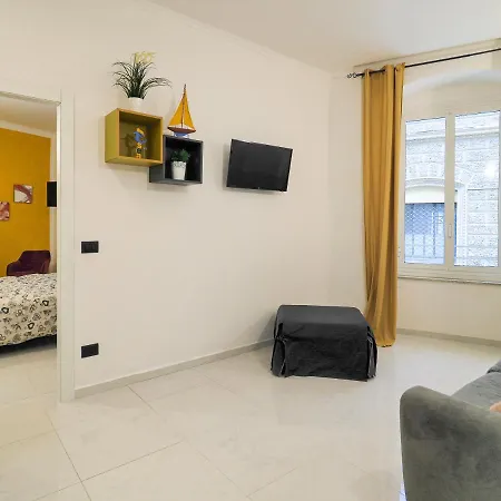 Appartement Eli&fra 1 *